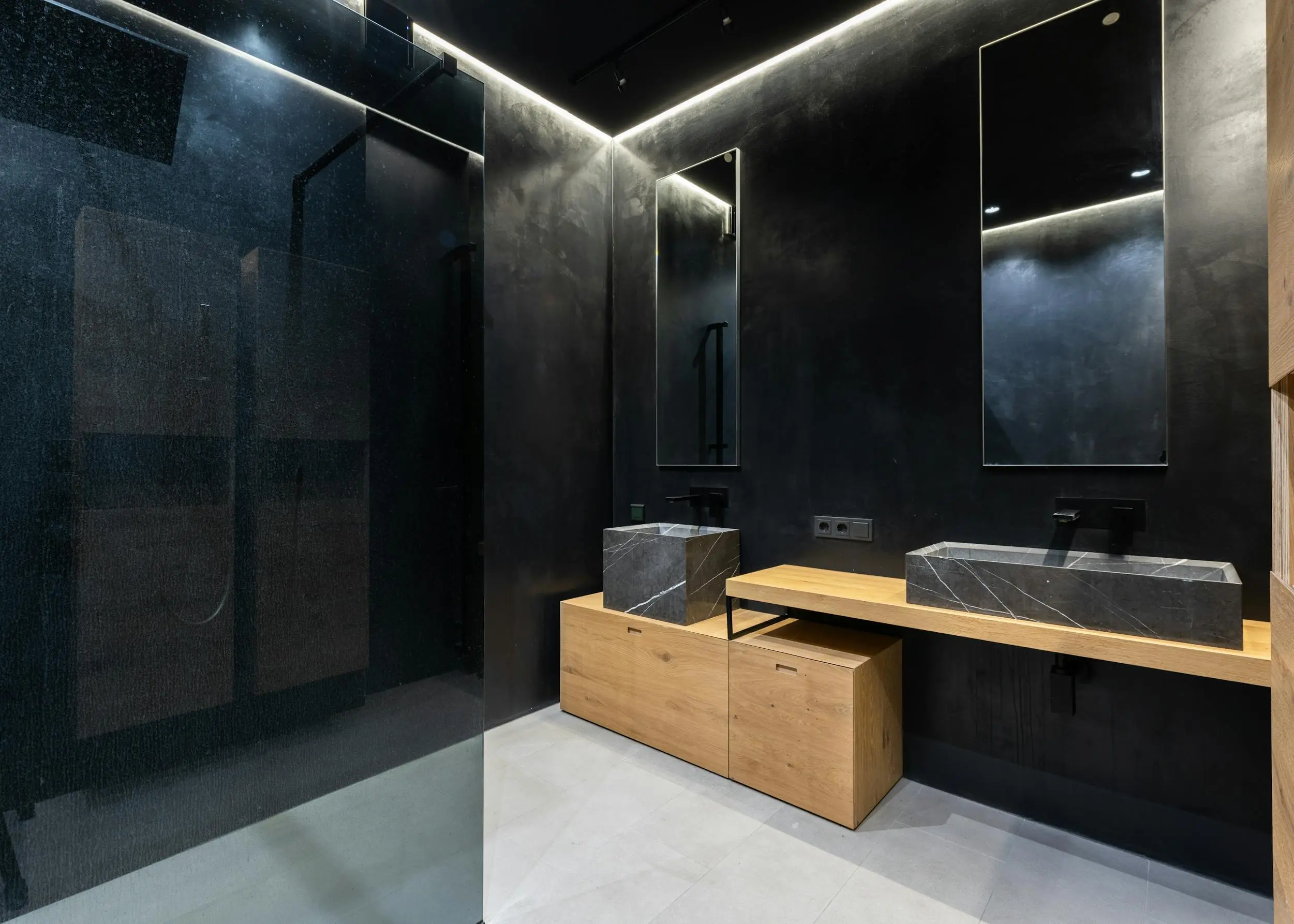 Modern Bathroom